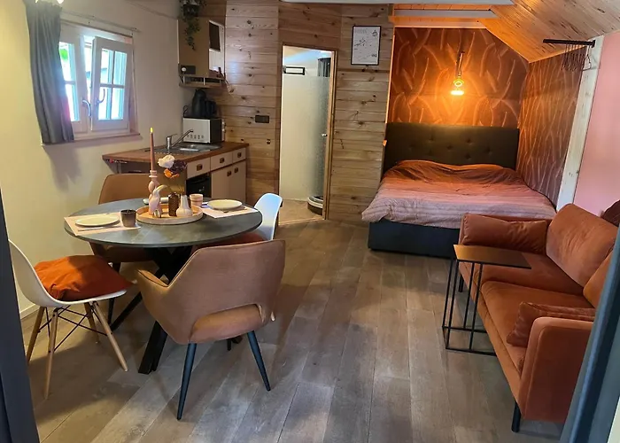 Het Houten Panzió Hierden